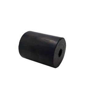 RODILLO DE CAUCHO CON CASQUILLO METALICO INTERIOR.